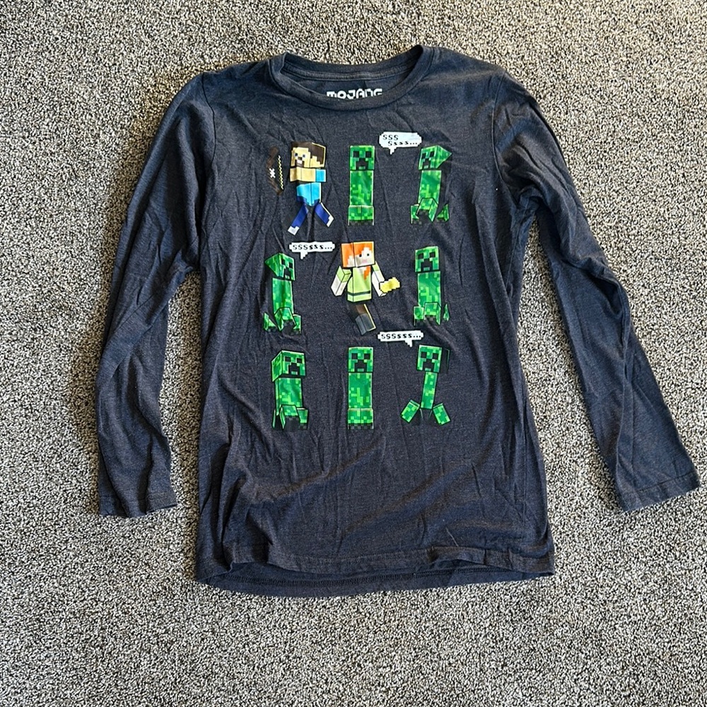 Set of 2 Minecraft shirts